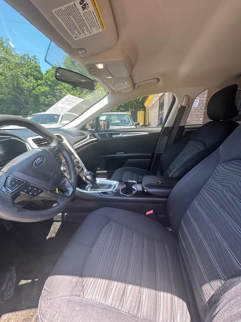 Ford Fusion  2016