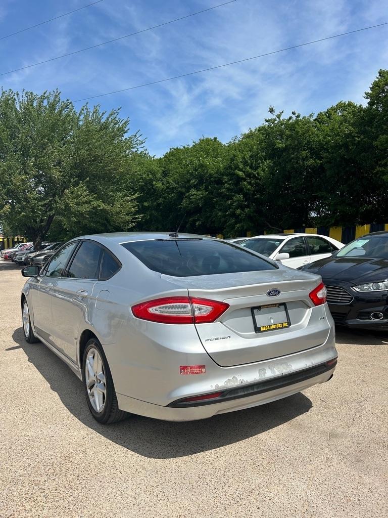 Ford Fusion  2013