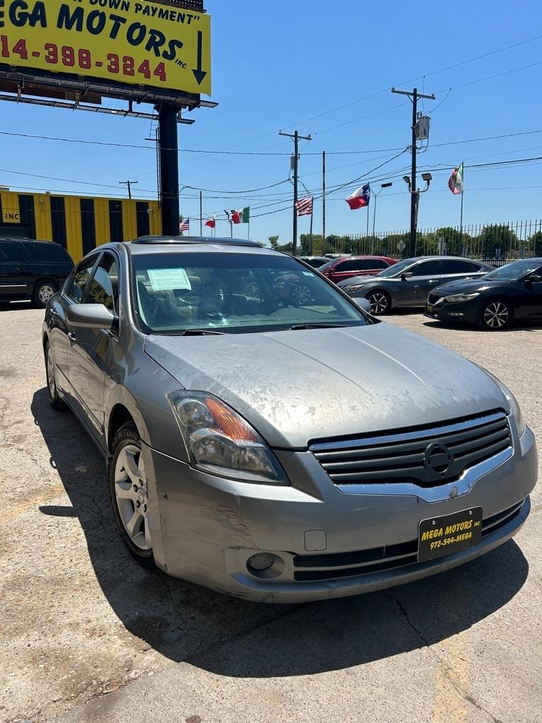 Nissan Altima  2008