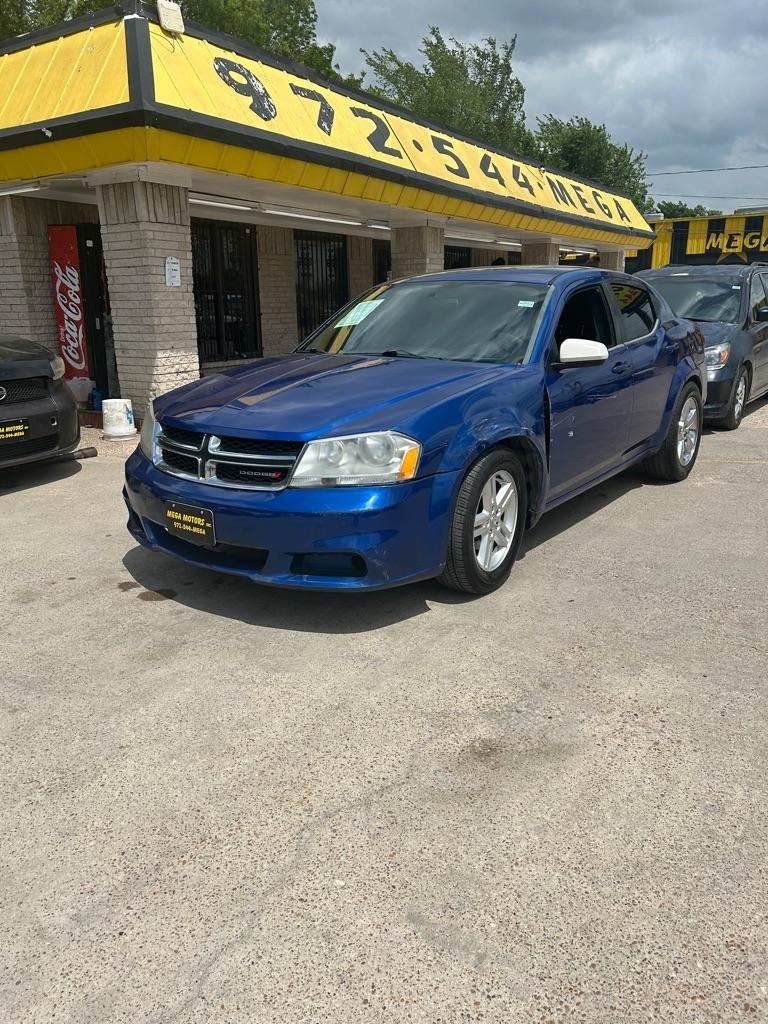 Dodge Avenger  2013