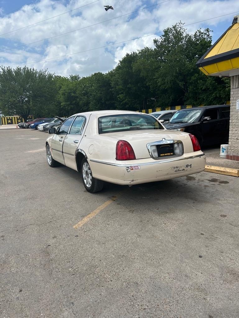 Lincoln Town Car  1998