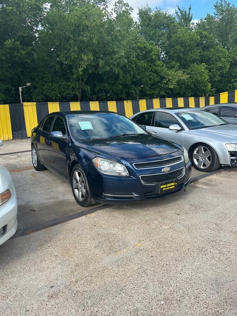 Chevrolet Malibu  2010