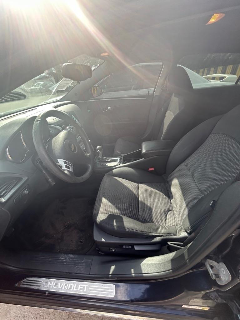 Chevrolet Malibu  2010