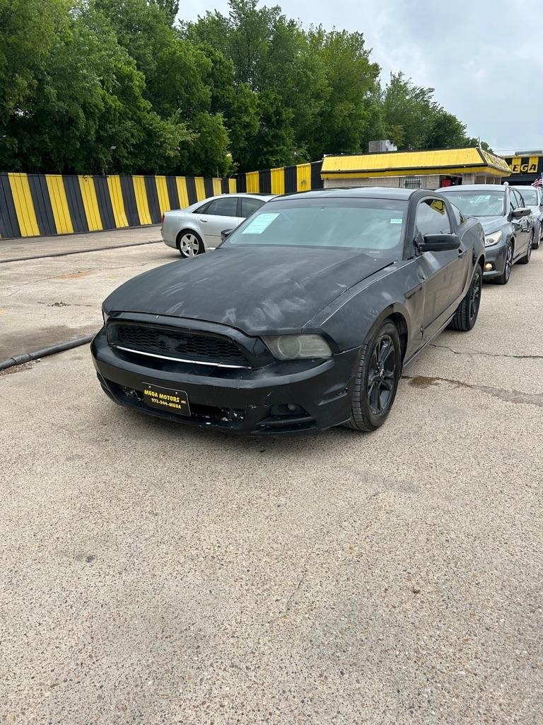 Ford Mustang  2013