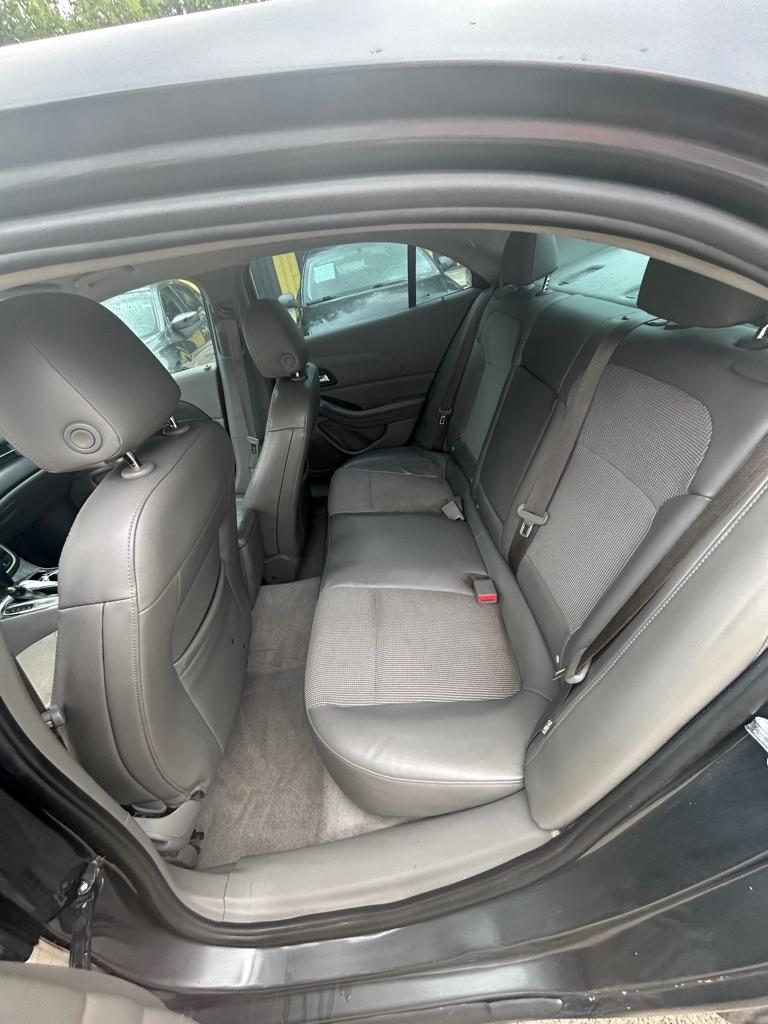 Chevrolet Malibu  2015