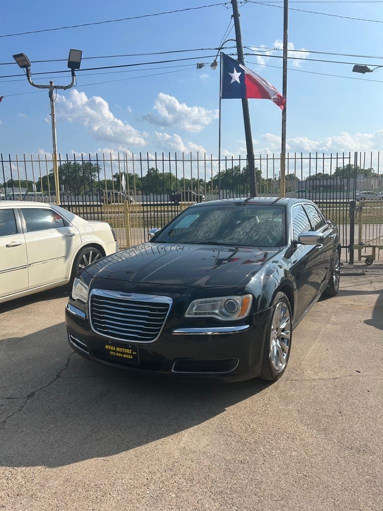 Chrysler 300  2014