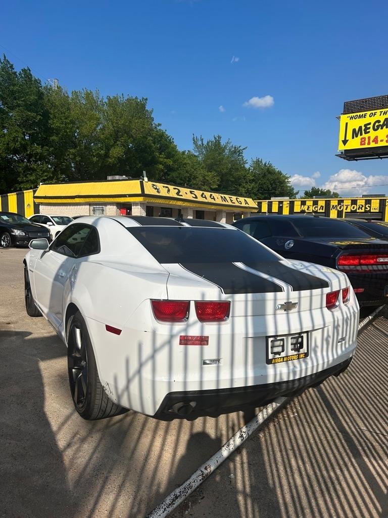 Chevrolet Camaro  2011