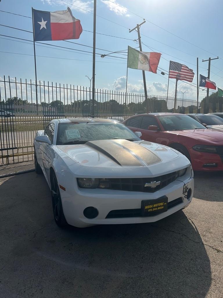 Chevrolet Camaro  2011