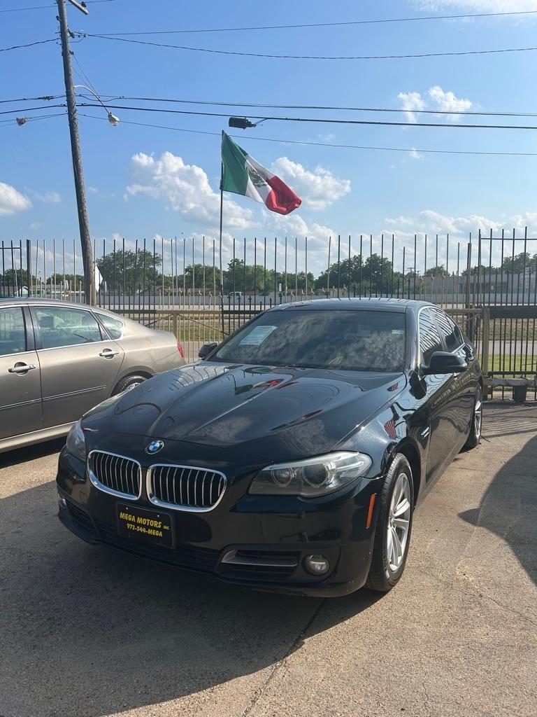 BMW 5-Series  2015