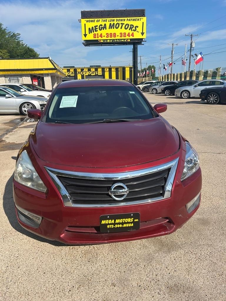 Nissan Altima  2015