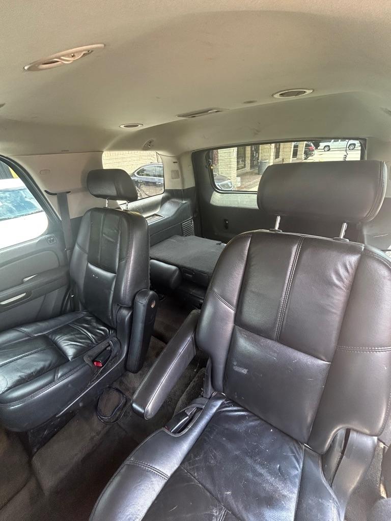 Chevrolet Tahoe  2007