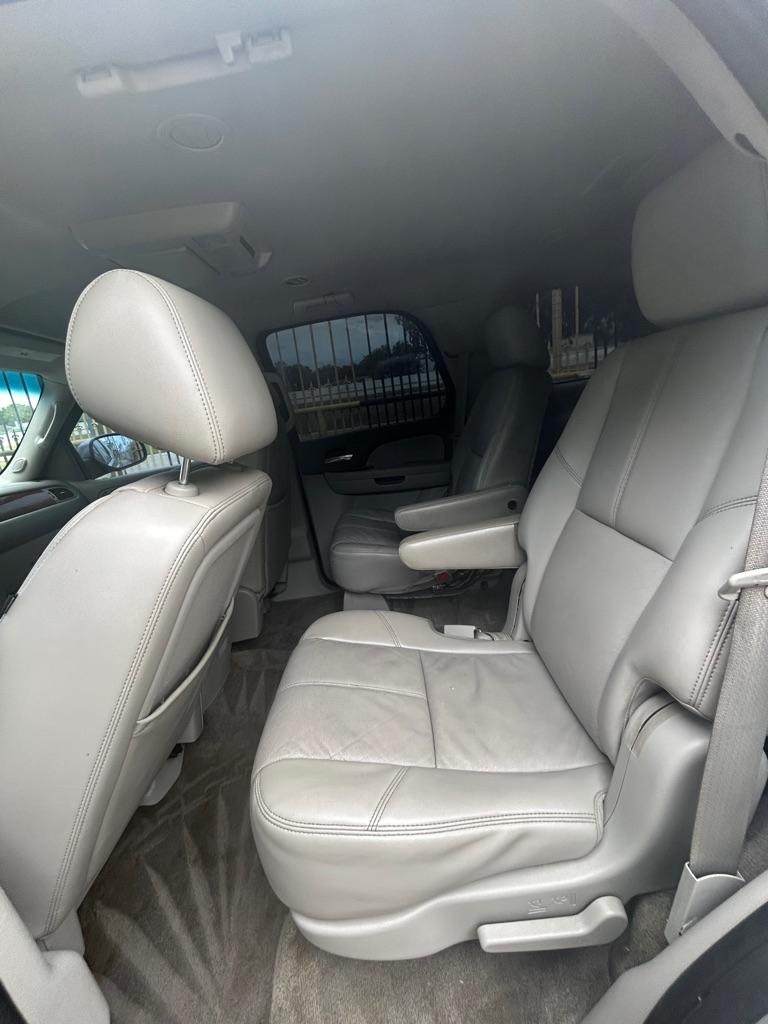 GMC Yukon  2011