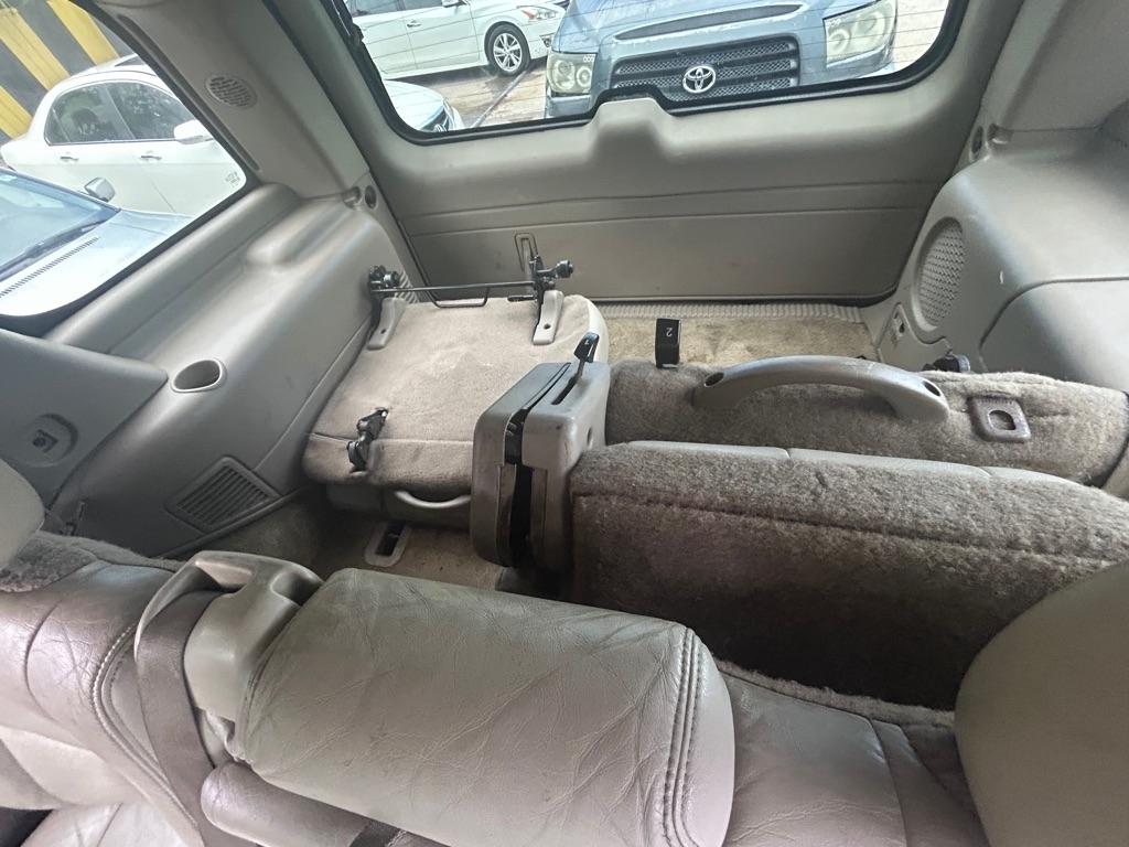 Chevrolet Tahoe  2003