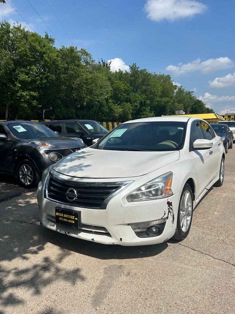 Nissan Altima  2013