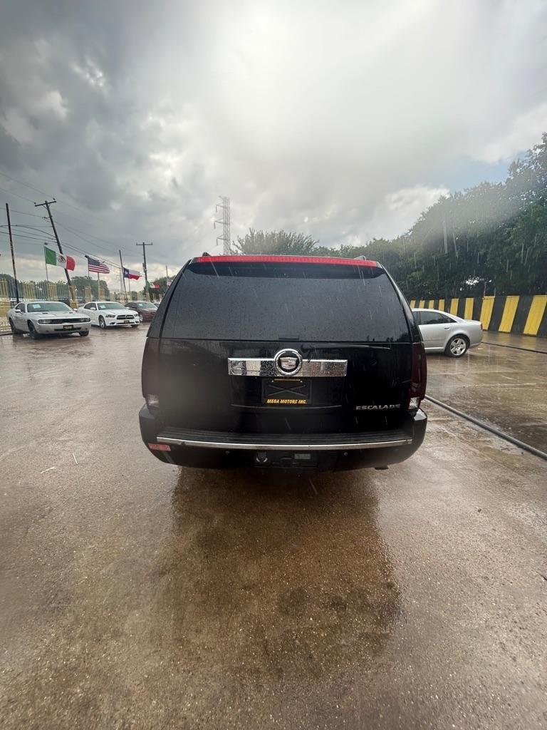 Cadillac Escalade  2008