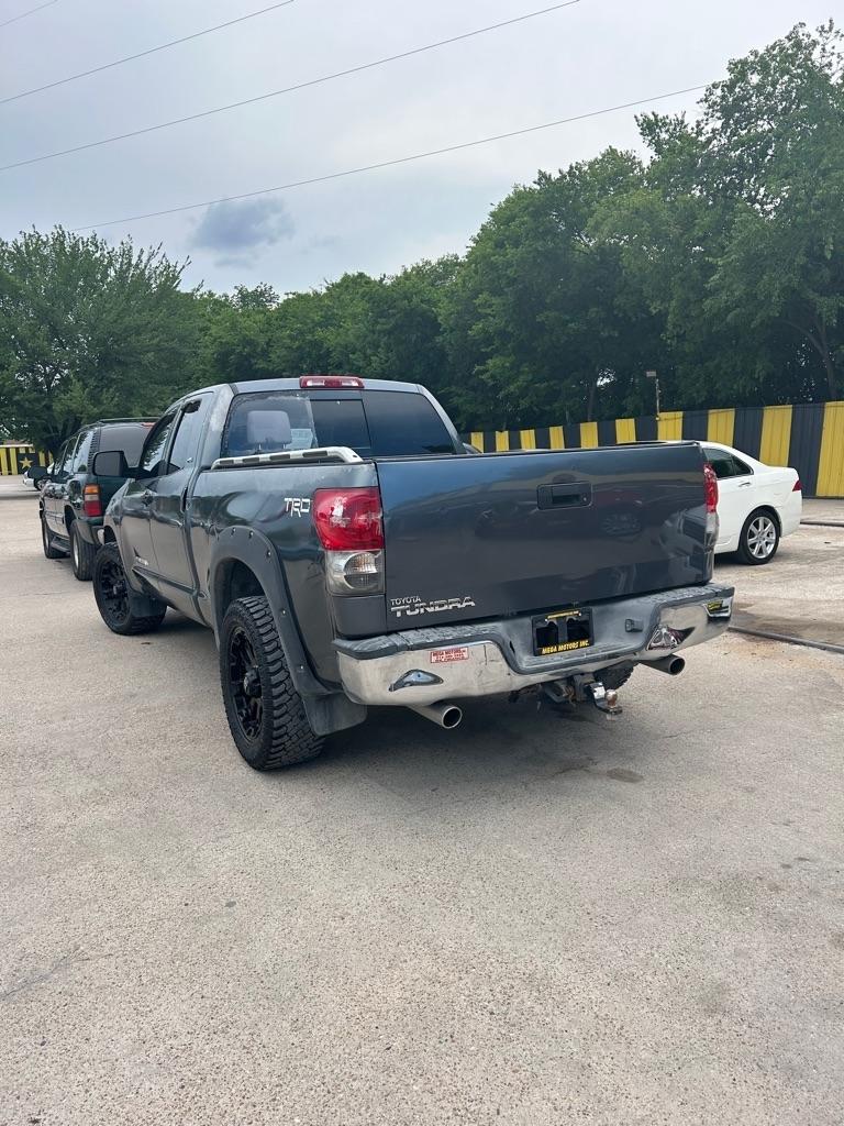 Toyota Tundra  2007