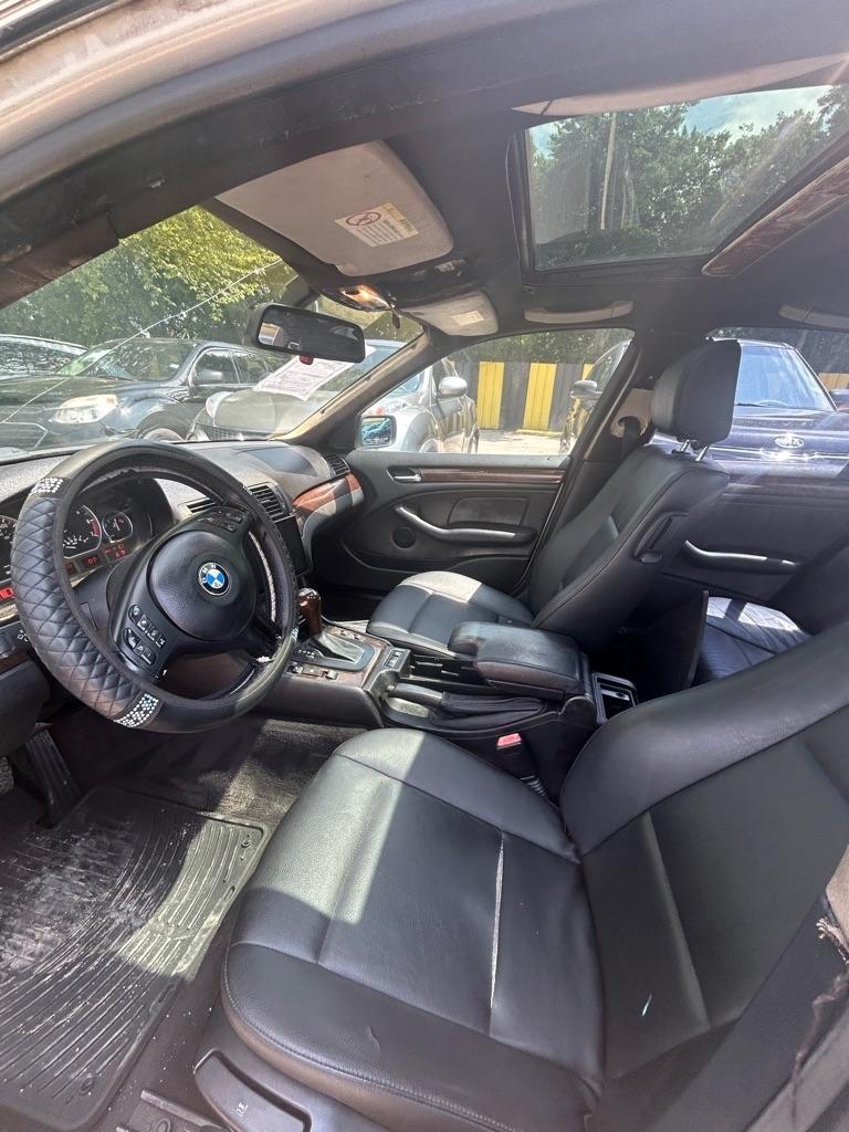 BMW 3-Series  2001