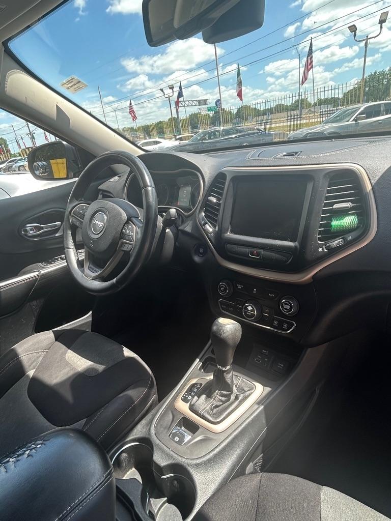 Jeep Cherokee  2014