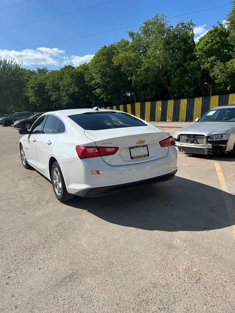 Chevrolet Malibu  2017