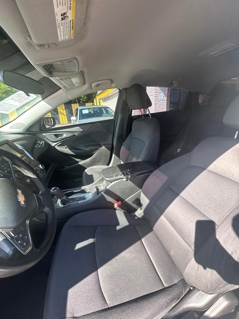Chevrolet Malibu  2017