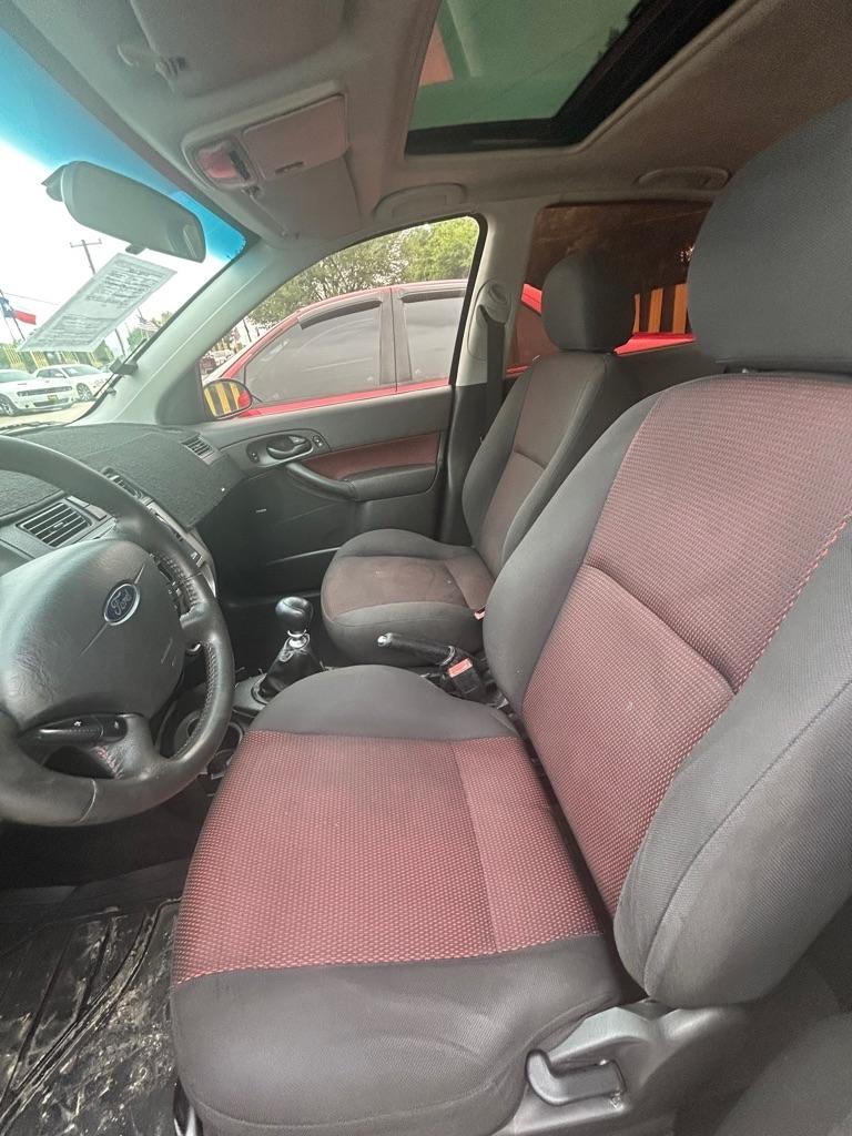Ford Focus  2005