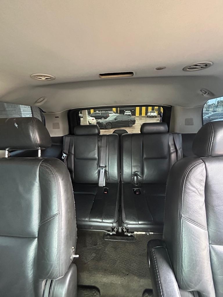 Cadillac Escalade  2008