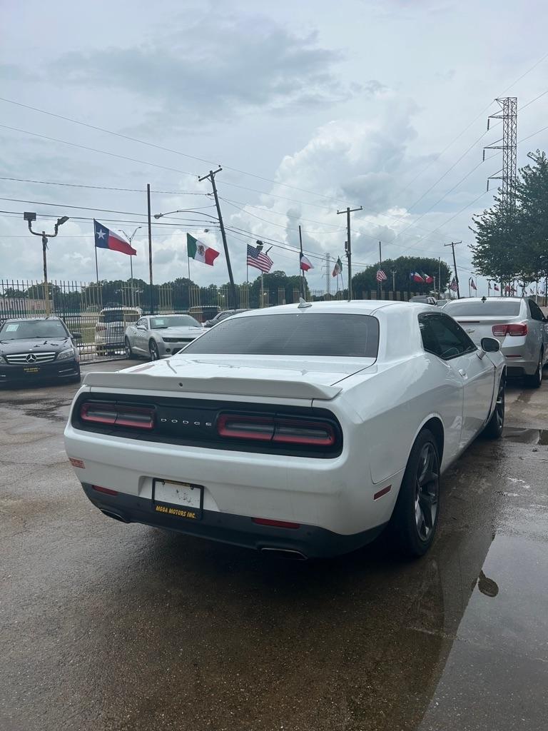 Dodge Challenger  2015