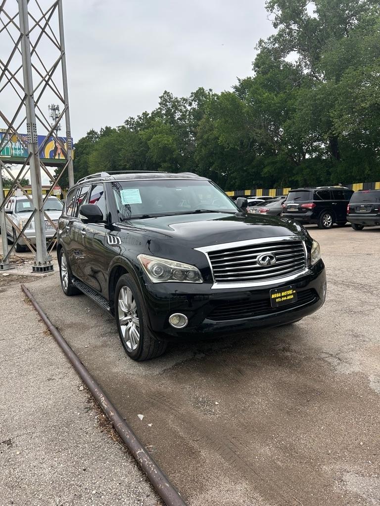 Infiniti QX56  2012