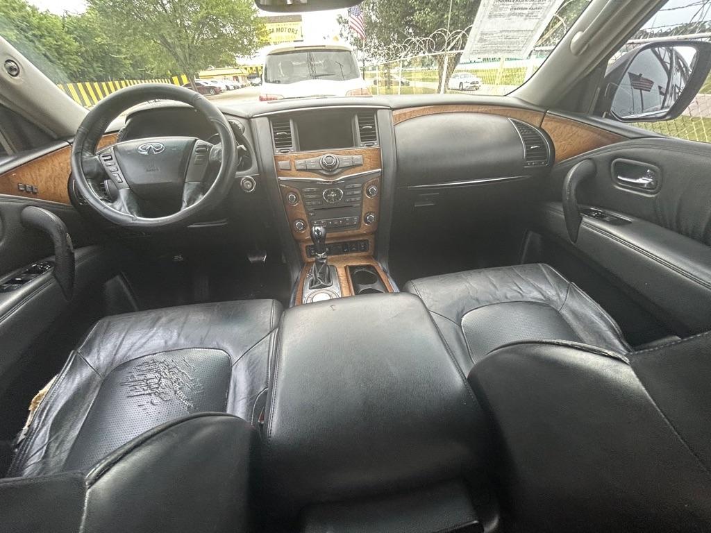 Infiniti QX56  2012