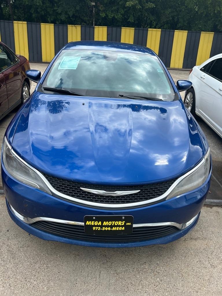 Chrysler 200  2015