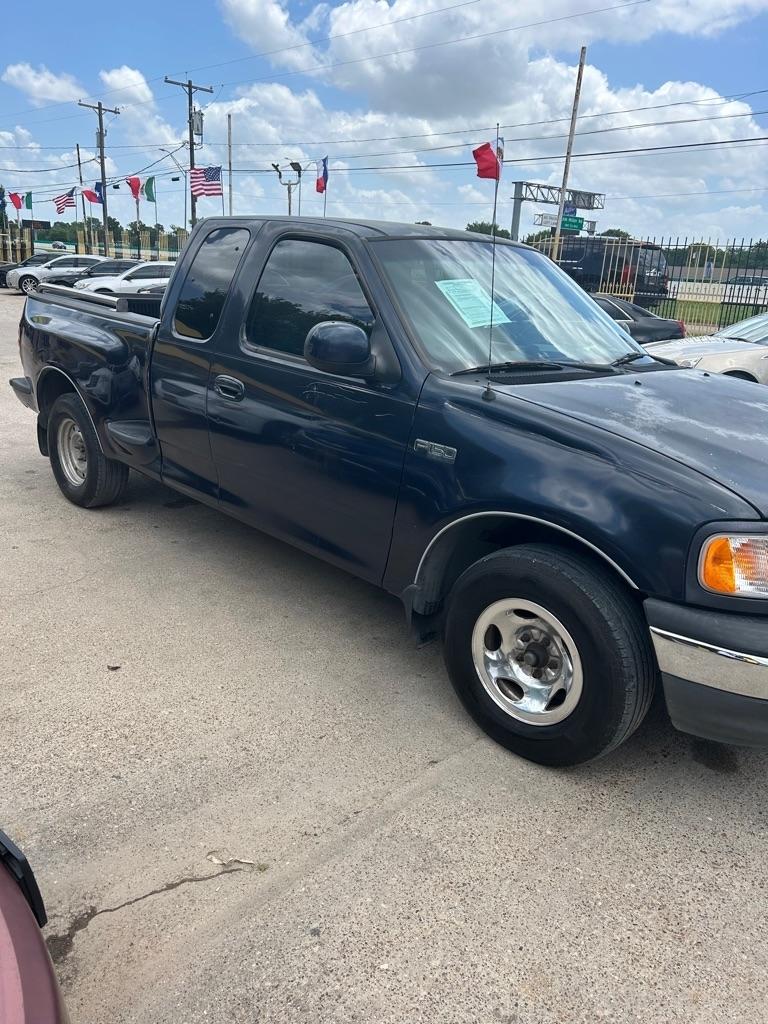 Ford F-150  1999