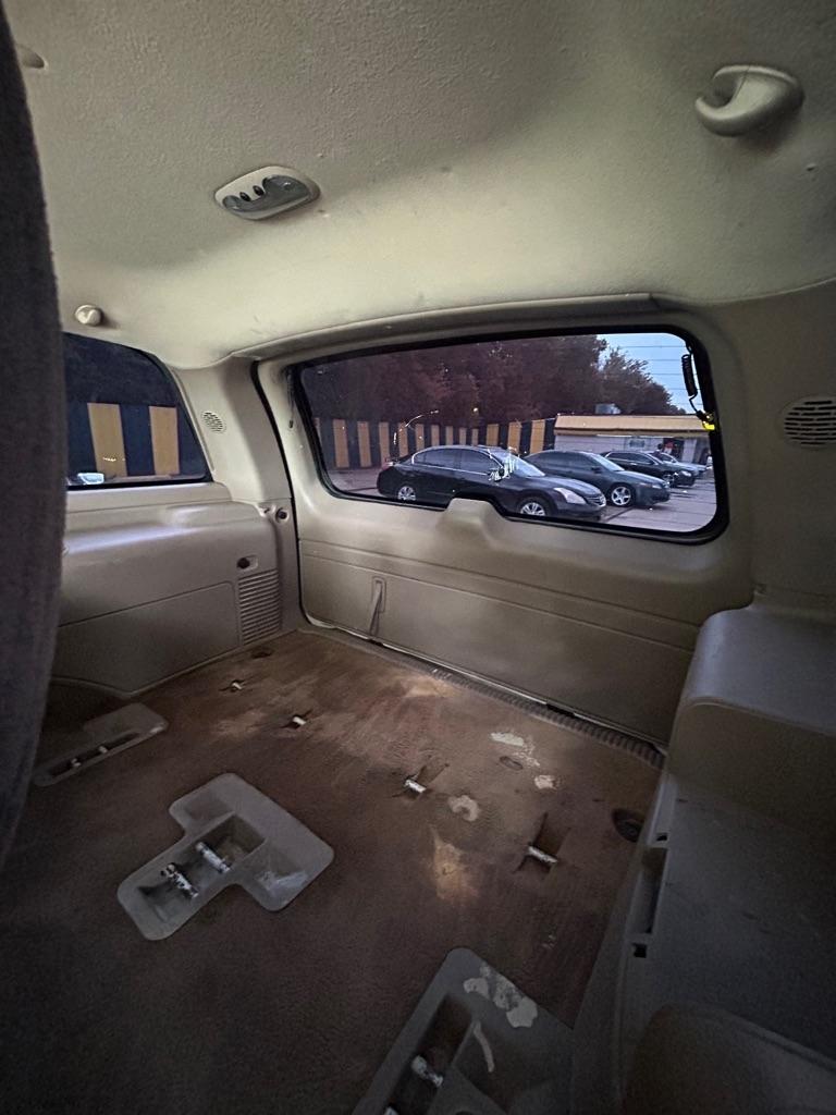 Chevrolet Tahoe  2004