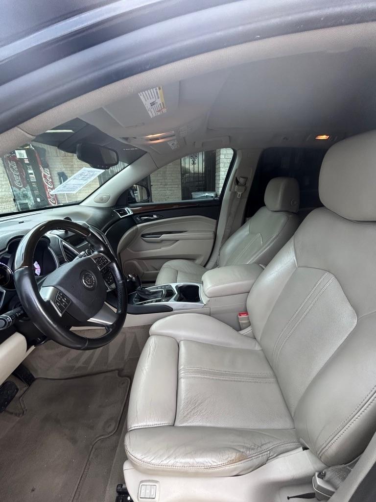 Cadillac SRX  2012