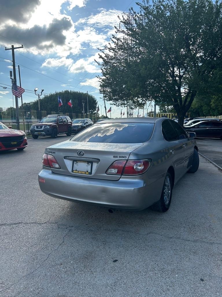 Lexus ES 330  2004