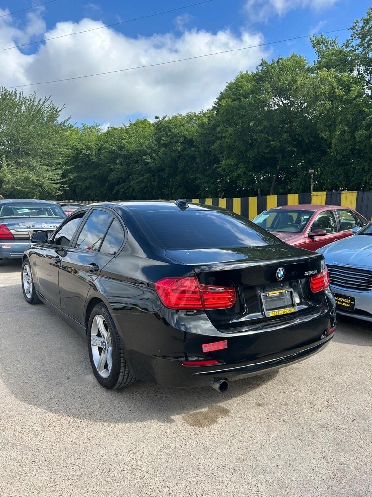BMW 3-Series  2014
