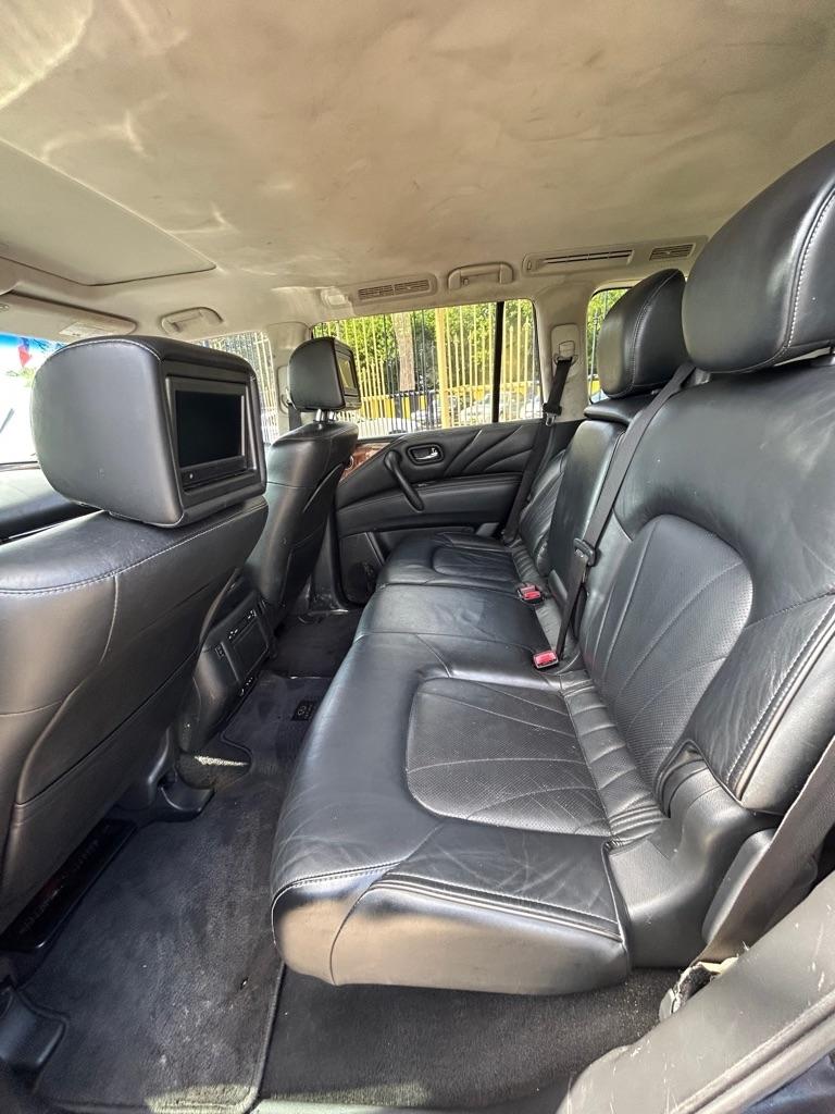 Infiniti QX80  2016