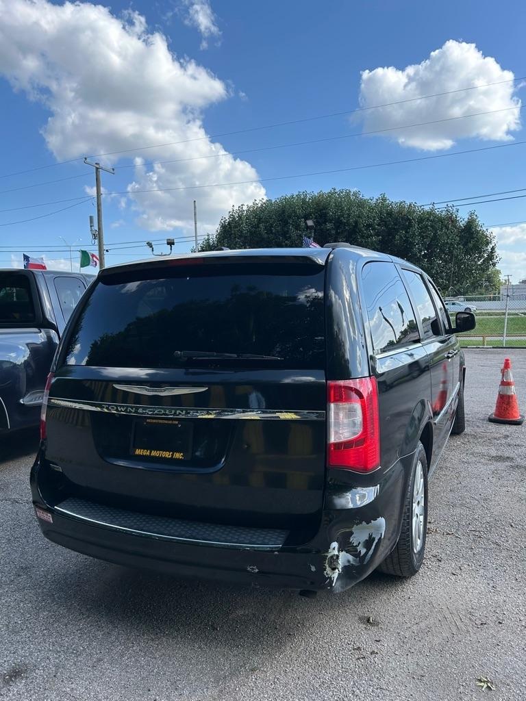Chrysler Town & Country  2014