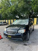 2014 Chrysler Town & Country 