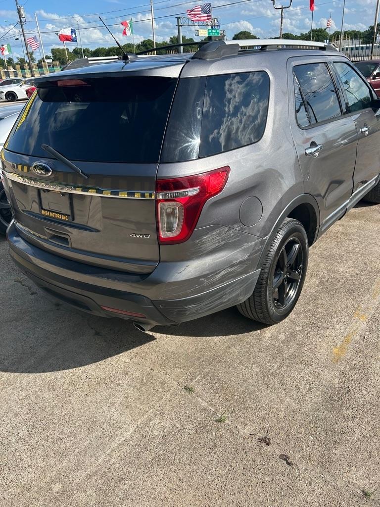 Ford Explorer  2013