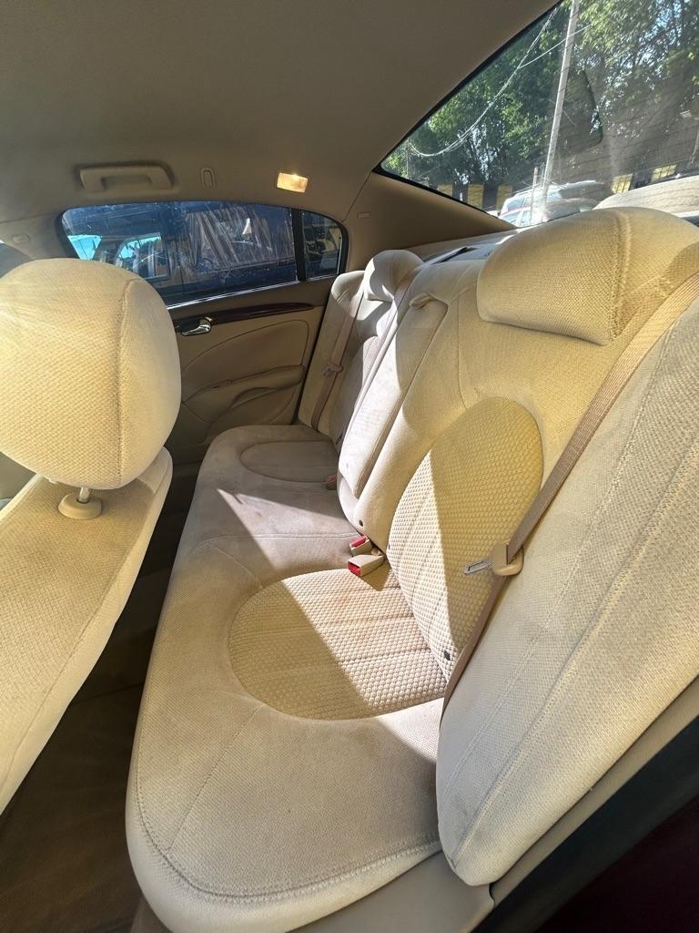 Buick Lucerne  2006