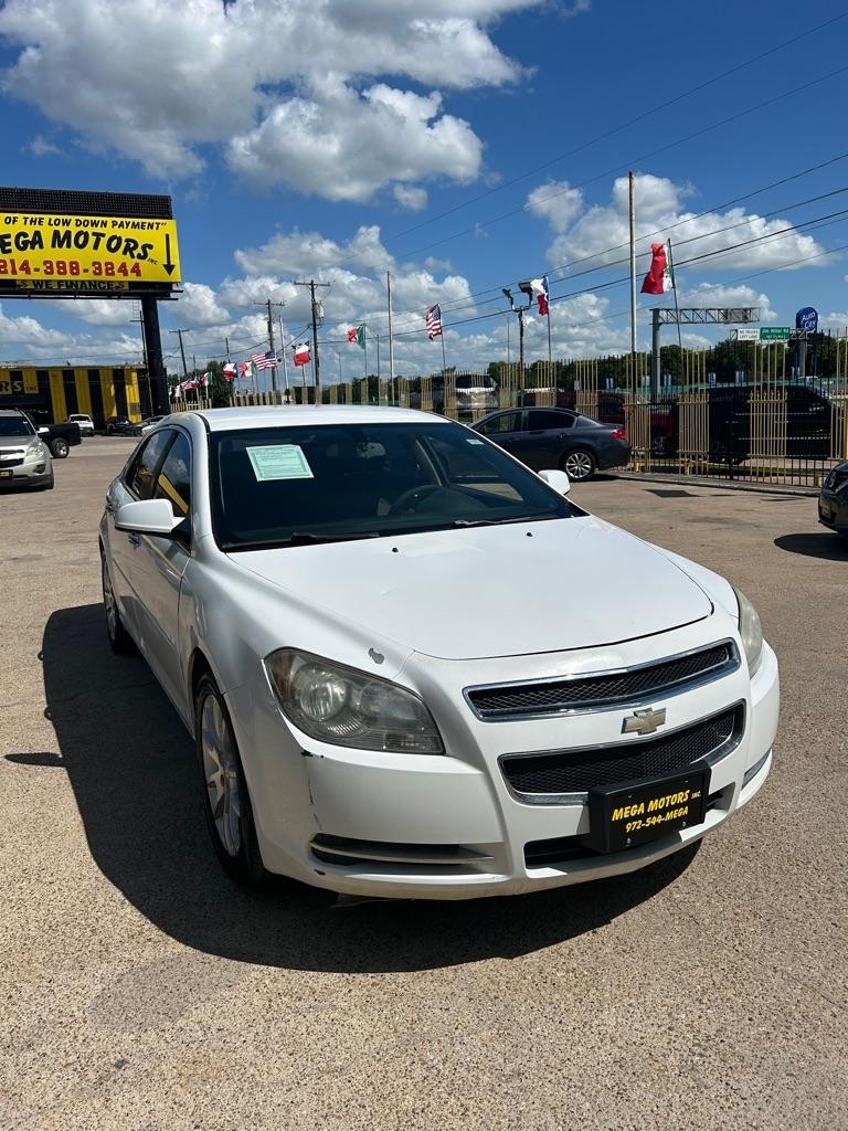 Chevrolet Malibu  2012