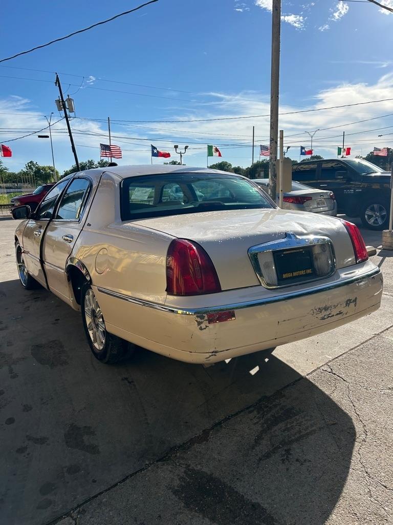 Lincoln Town Car  1998