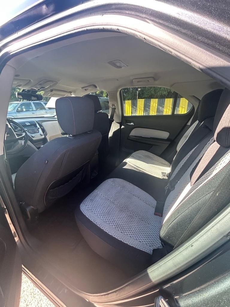 Chevrolet Equinox  2011