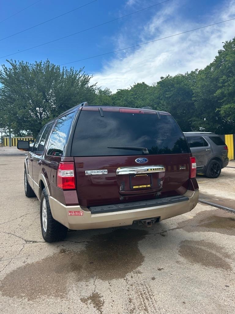 Ford Expedition  2011