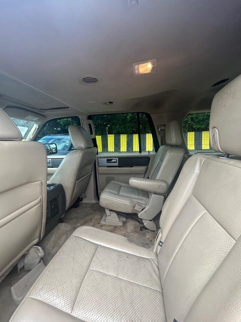 Ford Expedition  2011