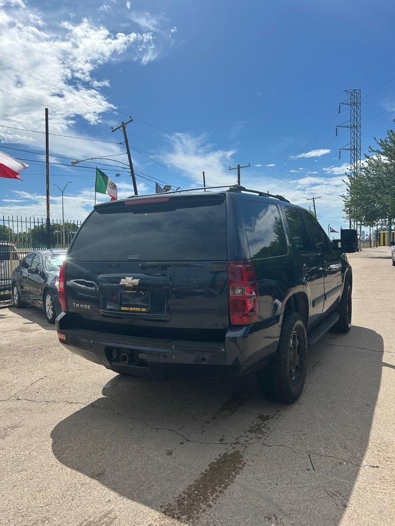 Chevrolet Tahoe  2009