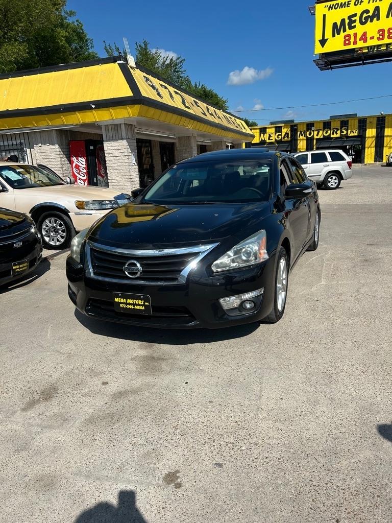 Nissan Altima  2014