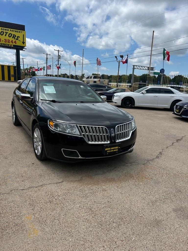 Lincoln MKZ  2012