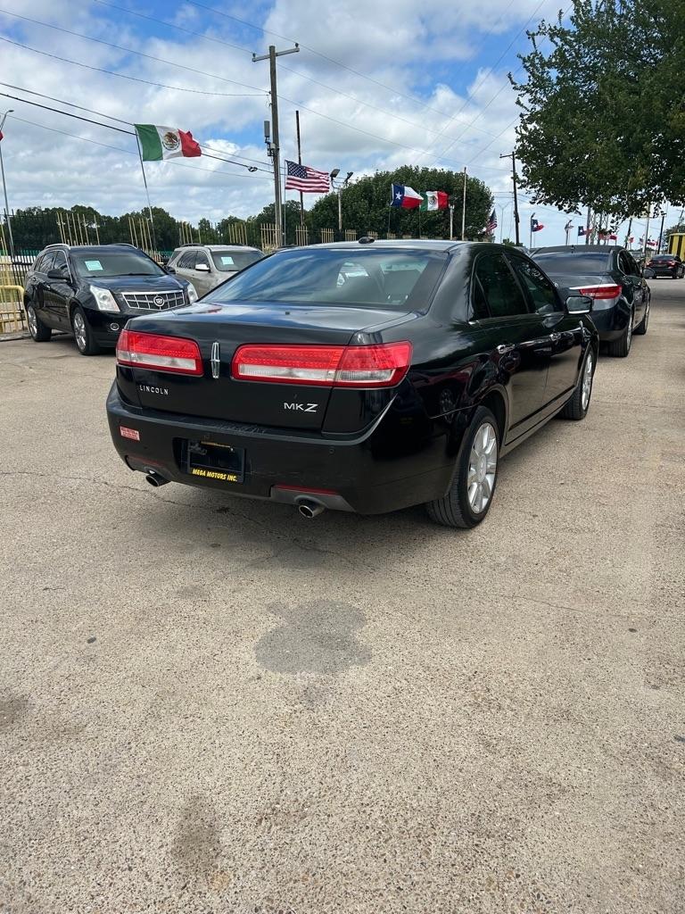 Lincoln MKZ  2012