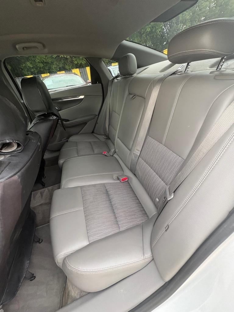 Chevrolet Impala  2015